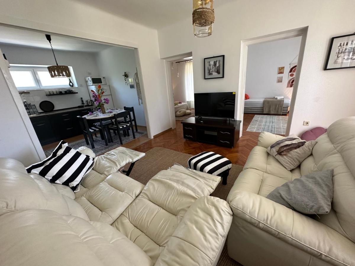 Cosy Family Apartment Marina Kastela Near Airport מראה חיצוני תמונה