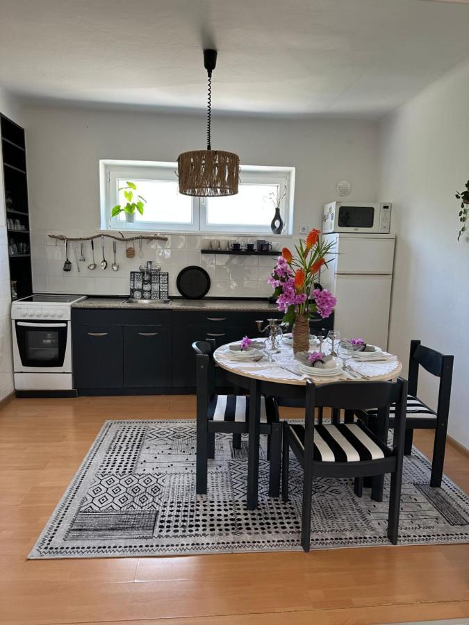 Cosy Family Apartment Marina Kastela Near Airport מראה חיצוני תמונה